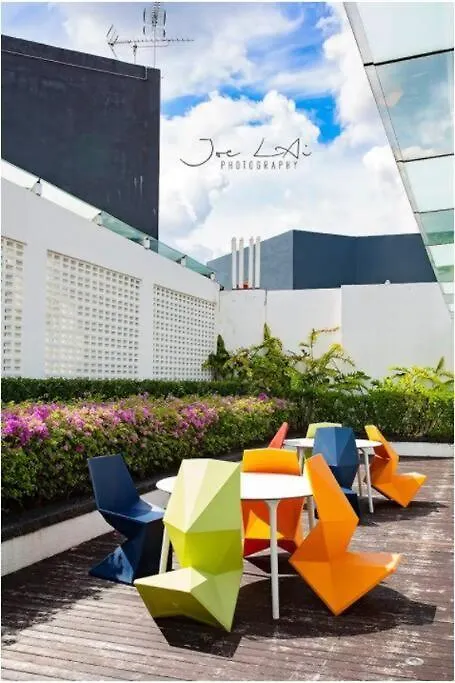 Setia Tri-Suite George Town 0*,