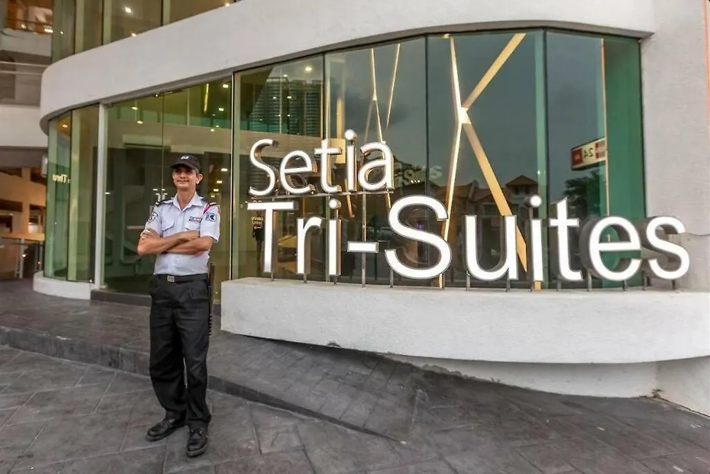 Setia Tri-Suite George Town Appartement