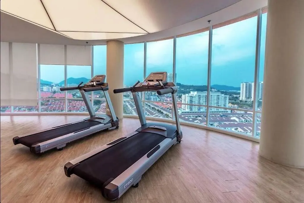 Setia Tri-Suite George Town Appartement