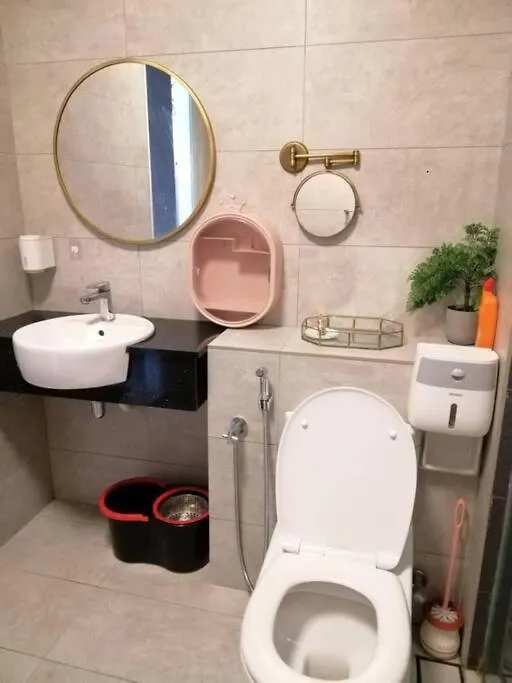 Setia Tri-Suite George Town Apartman